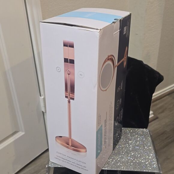 Conair Rose Gold Vanity LED Double-Sided 1X/10X Magnification Mirror - Picture 9 of 11